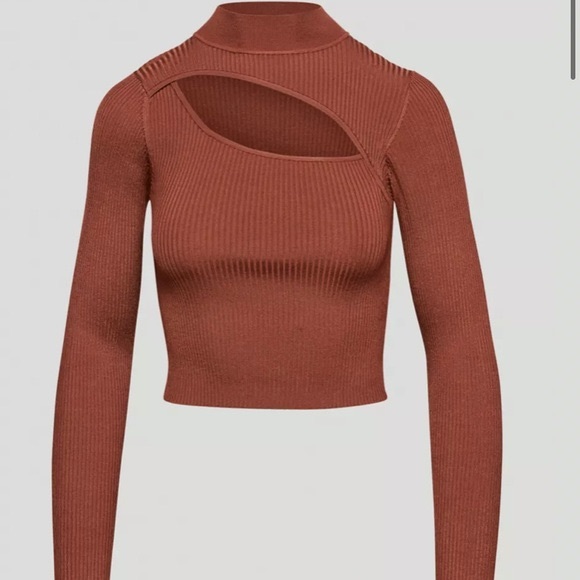 Aritzia Babaton Imprint Sweater - Picture 2 of 5